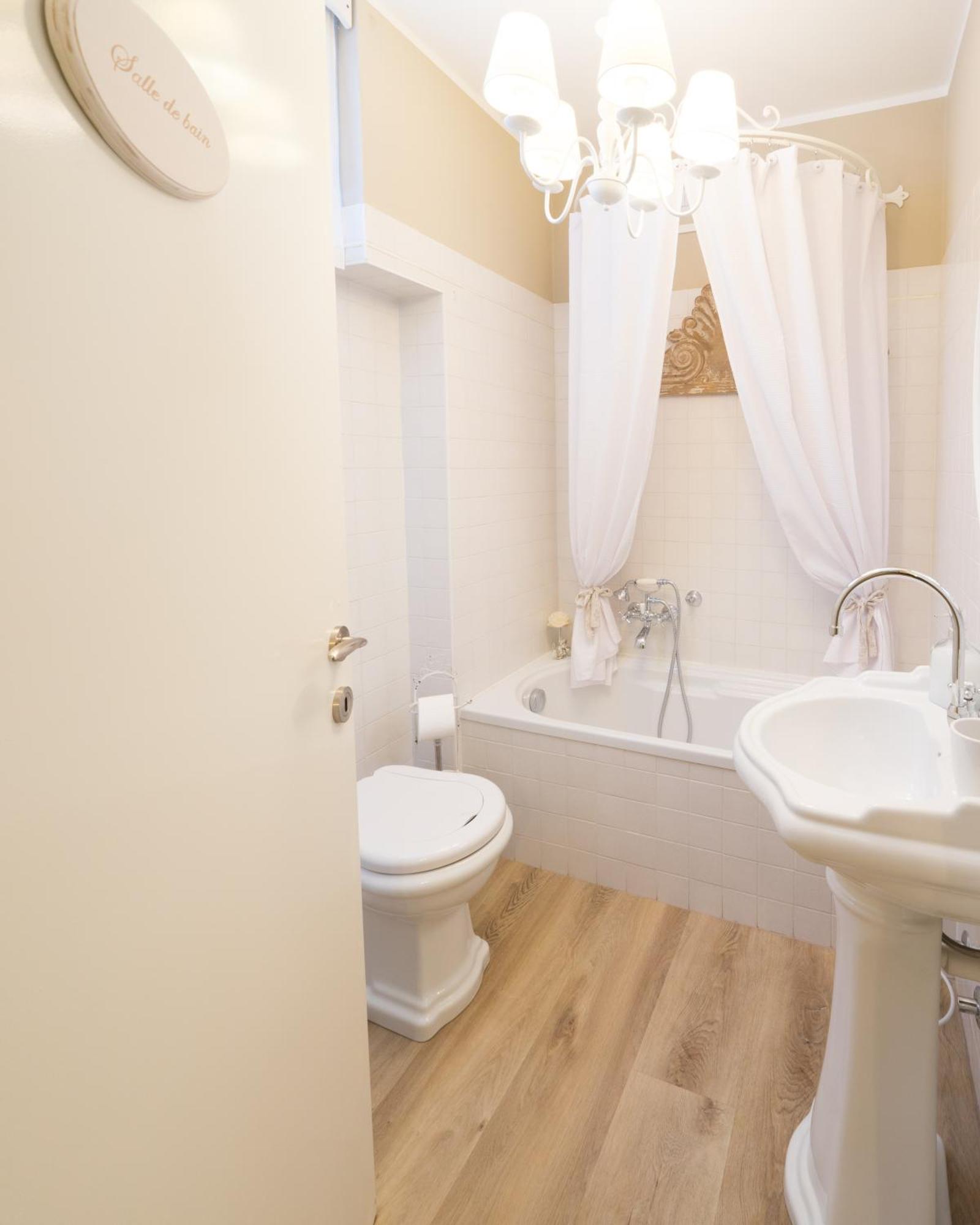 פורטו ואלטרוואליה Bnbook Maison Charlotte Lago Maggiore מראה חיצוני תמונה